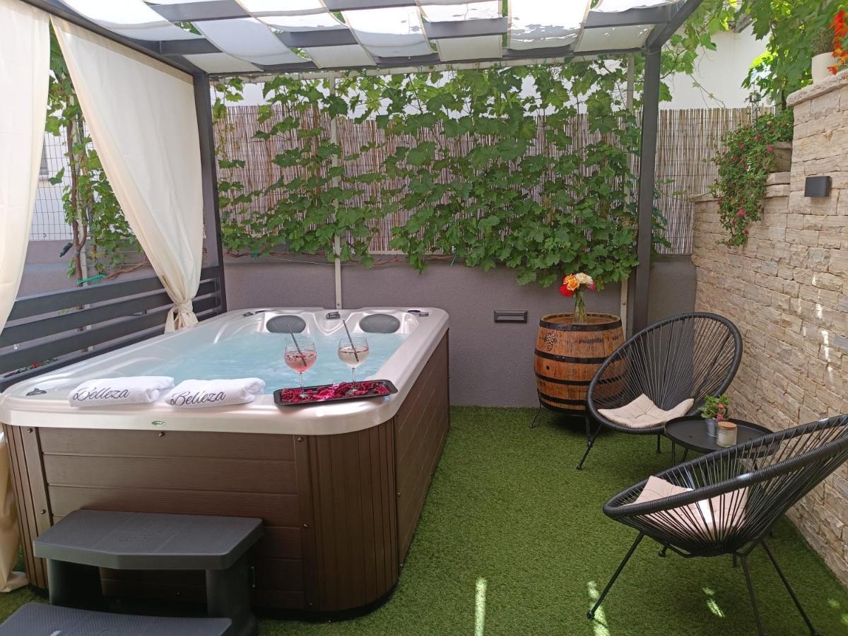 Apartment Belleza With Private Jacuzzi Zára Kültér fotó